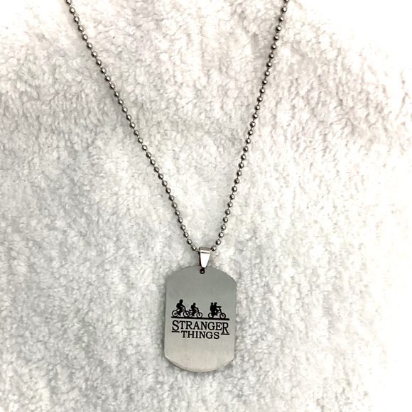 Stranger Things Dog Tag & Necklace - Picture 1 of 7